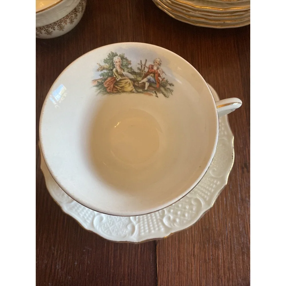 Vintage Washington Colonial Vogue Dinnerware Cup &‎ Saucer 22k Hallmark Cannon